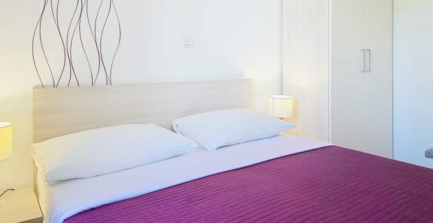 Apartment Gorica 2 No.6 - with Balcony and Pool