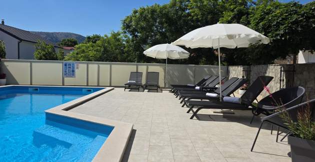 Apartment Gorica 2 Nr.6 – mit Balkon und Pool