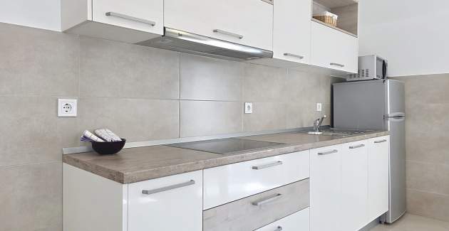 Appartamento Gorica 2 n.8 – con balcone e piscina