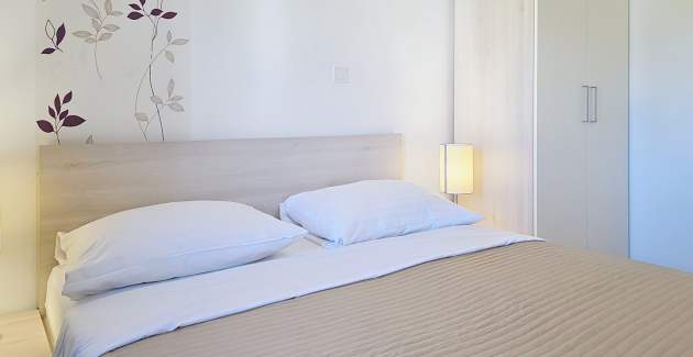 Apartment Gorica 2 No.9 - with Balcony and Pool