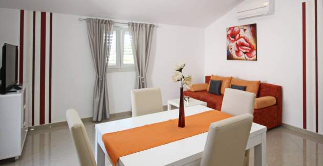 Apartman Gorica 2 br.9 – s balkonom i bazenom