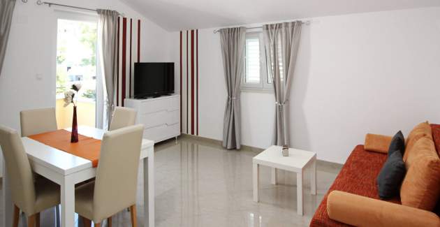 Apartman Gorica 2 br.9 – s balkonom i bazenom