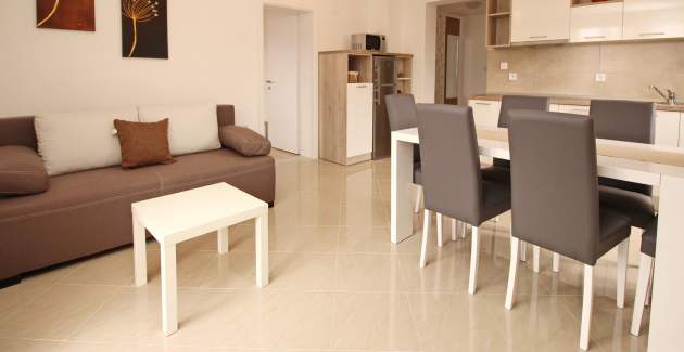 Apartment Gorica 2 No.4 - with Balcony and Pool