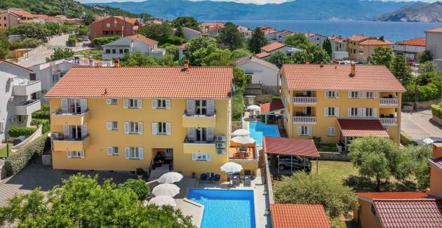 Appartamento Gorica 2 n.4 – con balcone e piscina