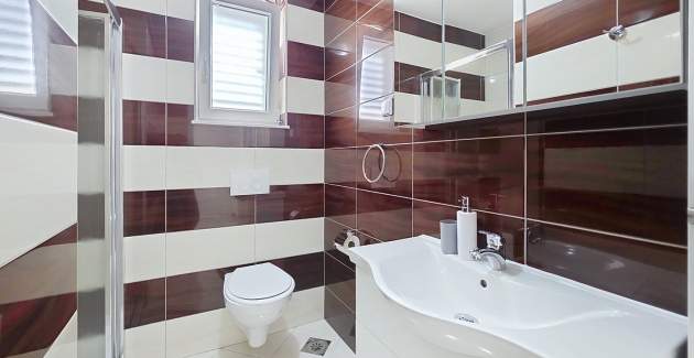 Appartamento Gorica 2 n.4 – con balcone e piscina