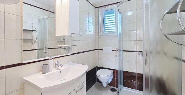 Appartamento Gorica 2 n.4 – con balcone e piscina