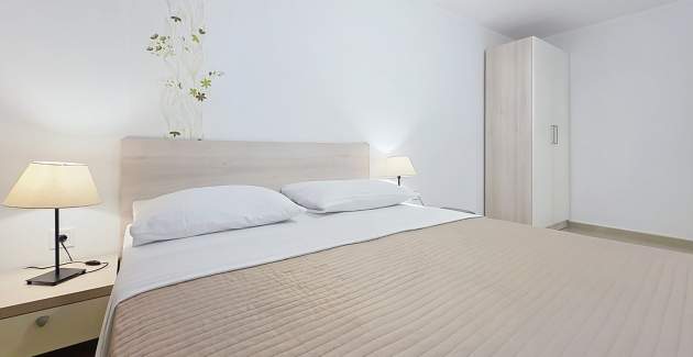 Apartment Gorica 2 No.10 - with Pool, Underground level