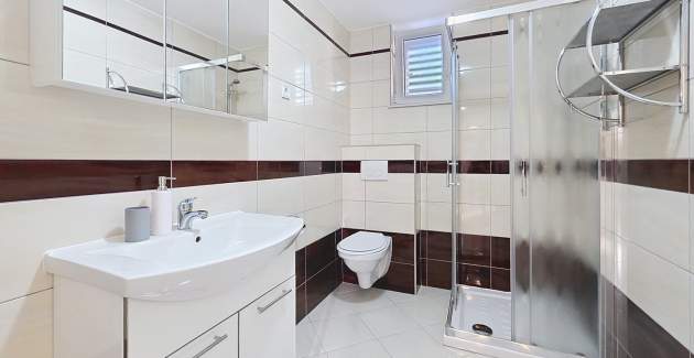 Apartment Gorica 2 No.10 - with Pool, Underground level