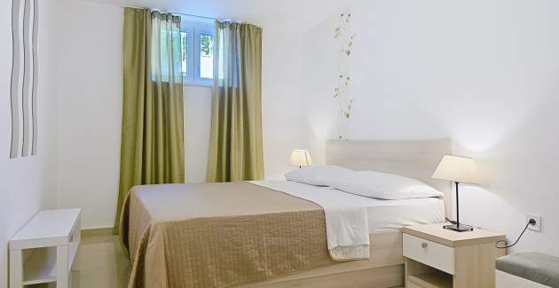 Apartment Gorica 2 No.10 - with Pool, Underground level