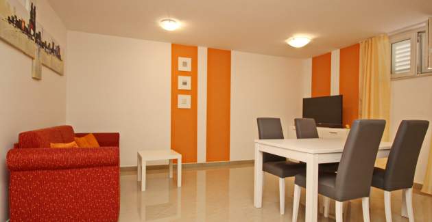 Apartment Gorica 2 No.12 - with Pool, Underground level