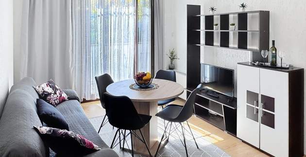 Apartment Grozdana No.1 - with Balcony