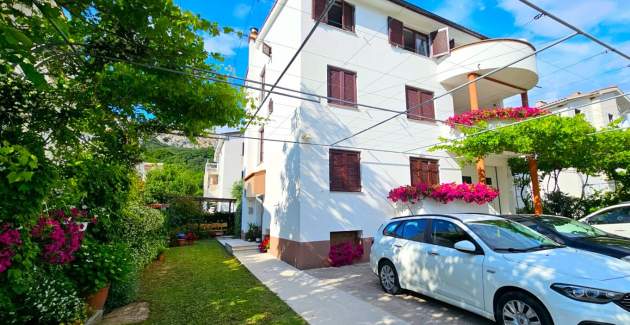 Apartment Grozdana No.1 - with Balcony