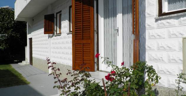 Standardni apartman Klaric A6 – 200 m od plaže, s terasom