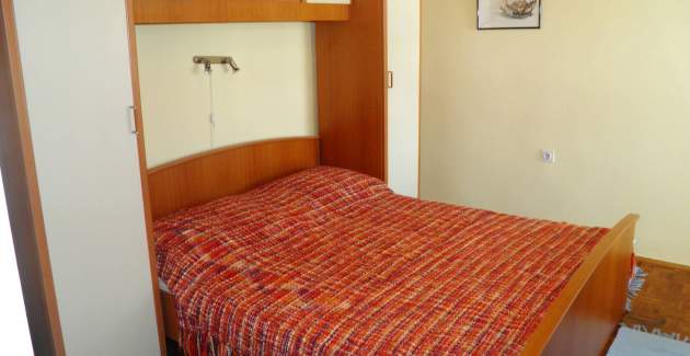 Standardni apartman Klaric A6 – 200 m od plaže, s terasom