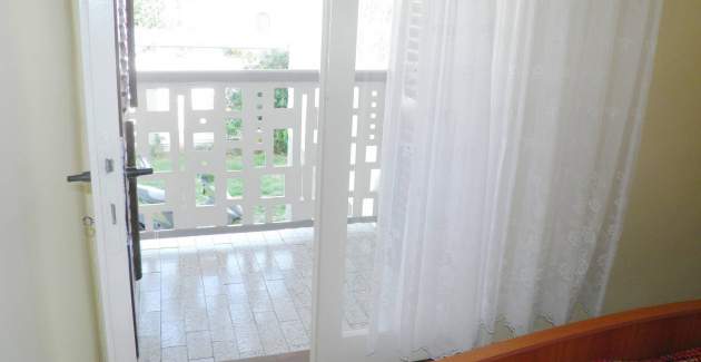 Standardni apartman Klaric A6 – 200 m od plaže, s terasom