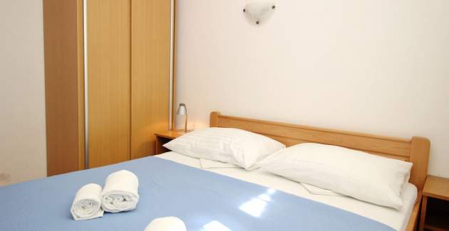 Apartment Knezevic – mit Balkon und Parkplatz