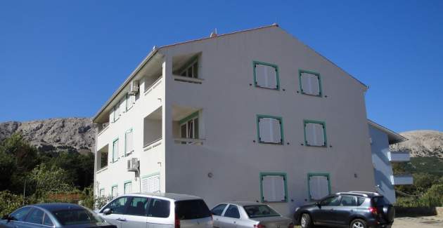 Apartment Knezevic – mit Balkon und Parkplatz