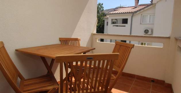 Apartment Knezevic – mit Balkon und Parkplatz