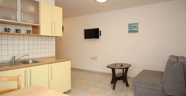 Apartment Knezevic – mit Balkon und Parkplatz