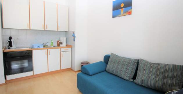 Apartment Krznaric Beach - near the Sea 
