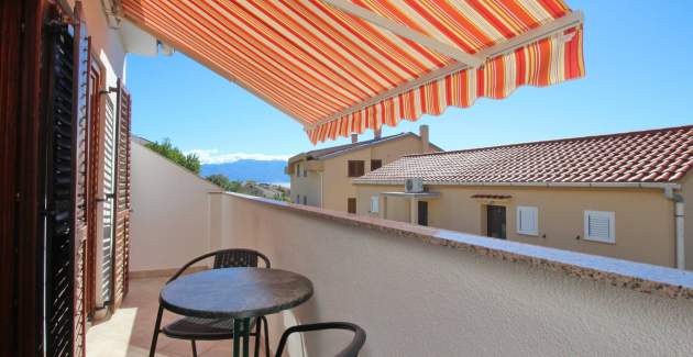 Apartment Kucar No.2 - with Balcony, 350m from the Beach