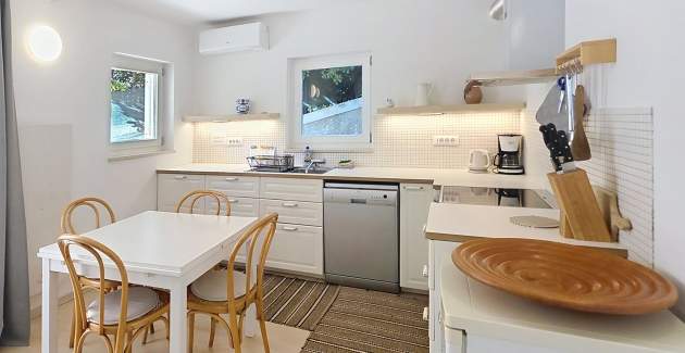 Studio apartman Meratti – u starom dijelu Baške, 200 m od plaže