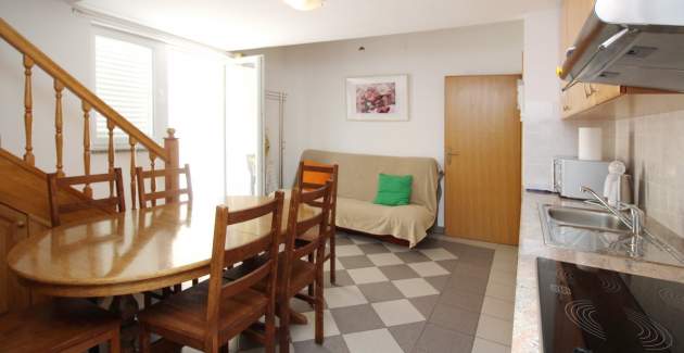 Apartment Mikulan Beach Novi - near the Sea