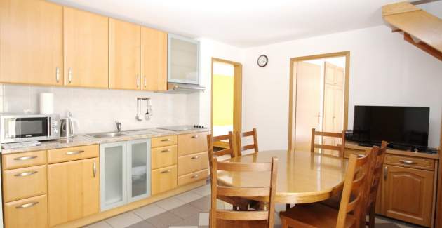 Apartment Mikulan Beach Novi - near the Sea
