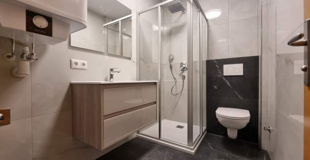 Apartment Mikulan Nara M - with Sea View, 350 m from the Beach