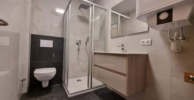 Appartamento Mikulan Nara B – con balcone, a 350 m dalla spiaggia