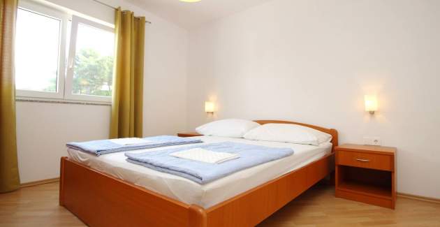 Appartamento Mikulan Nara B – con balcone, a 350 m dalla spiaggia