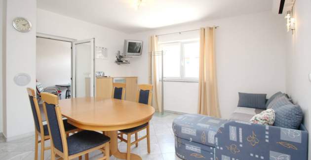 Appartamento Mikulan Nara B – con balcone, a 350 m dalla spiaggia