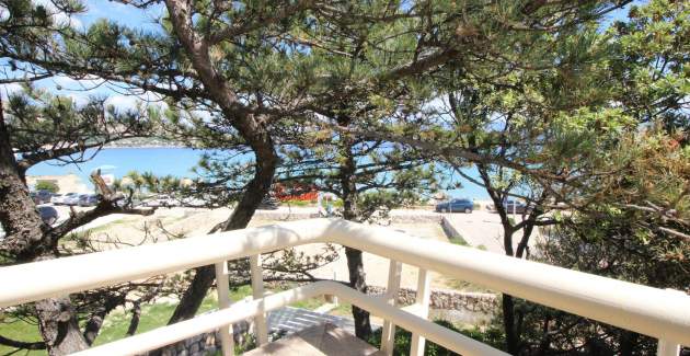 Appartamento Mrkus more - con balcone e vista mare, vicino alla spiaggia