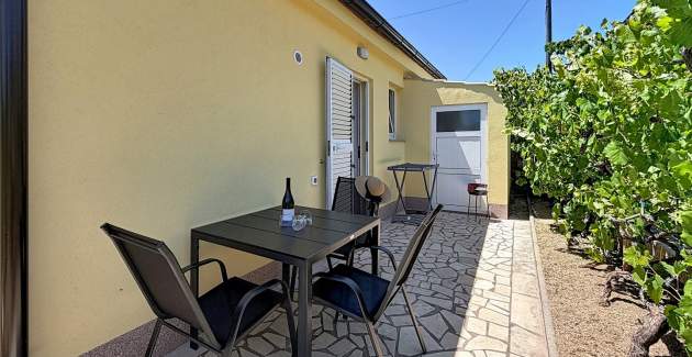 Charming Apartment Gabrijela 2 - for 2 Persons, with Terrace