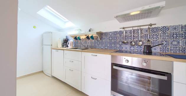 Apartman Nana K2 - s pogledom na more i privatnim roštiljem