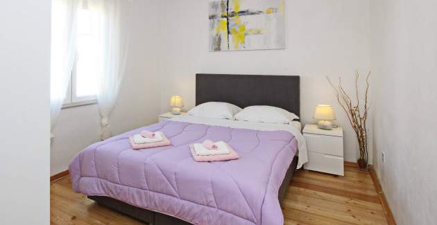 Apartman Lara K1 - blizu centra i plaže