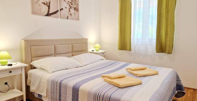 Apartment Sersic No.3 - 550 m from the Beach