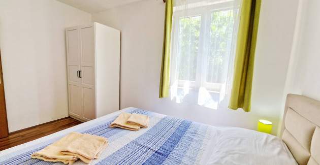 Apartment Sersic No.3 - 550 m from the Beach