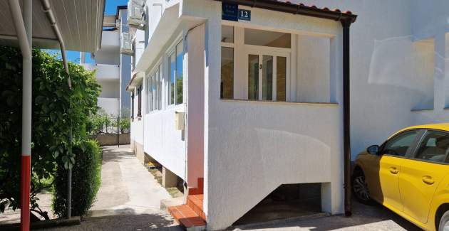 Apartment Sersic No.3 - 550 m from the Beach