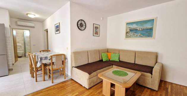 Apartment Sersic No.3 - 550 m from the Beach