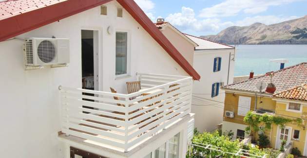 Appartamento Čubranić S. Bs – nel porto, vicino al mare