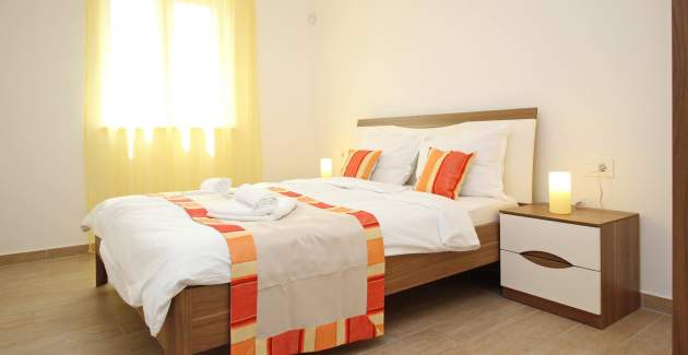 Apartment Smojver No.1 - comfortable, with Terrace