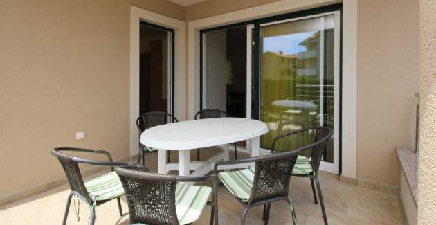 Apartment Smojver No.1 - comfortable, with Terrace