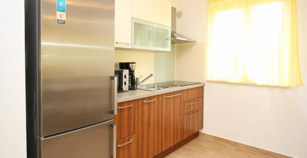 Apartment Smojver No.1 - comfortable, with Terrace