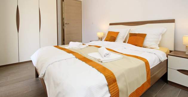 Apartment Smojver No.2 - comfortable, with Terrace