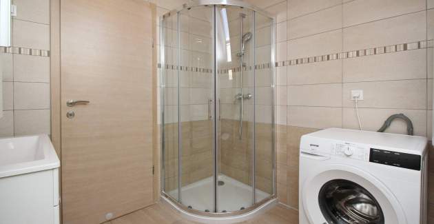 Appartamento Smojver n. 5 - confortevole, con balcone