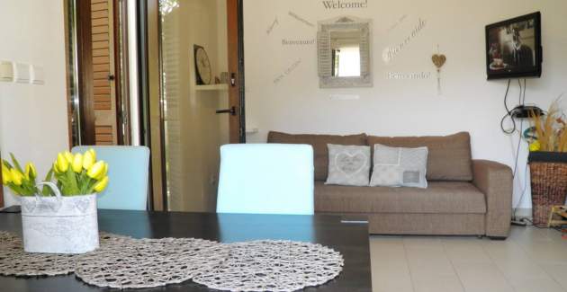 Apartment Starcevic-Filipovic with a Backyard and BBQ, 150 m from the Beach