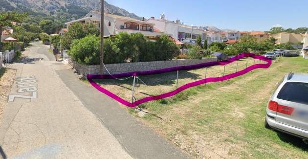 Apartment Starcevic-Filipovic with a Backyard and BBQ, 150 m from the Beach