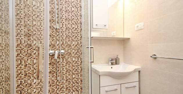 Affascinante Appartamento Sunshine n.6 – con Balcone, a 300 m dalla Spiaggia