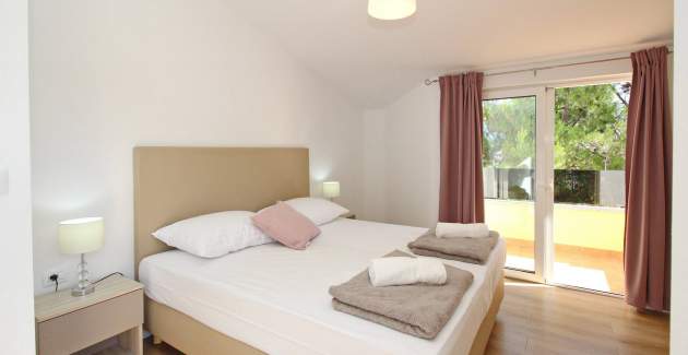 Affascinante Appartamento Sunshine n.6 – con Balcone, a 300 m dalla Spiaggia